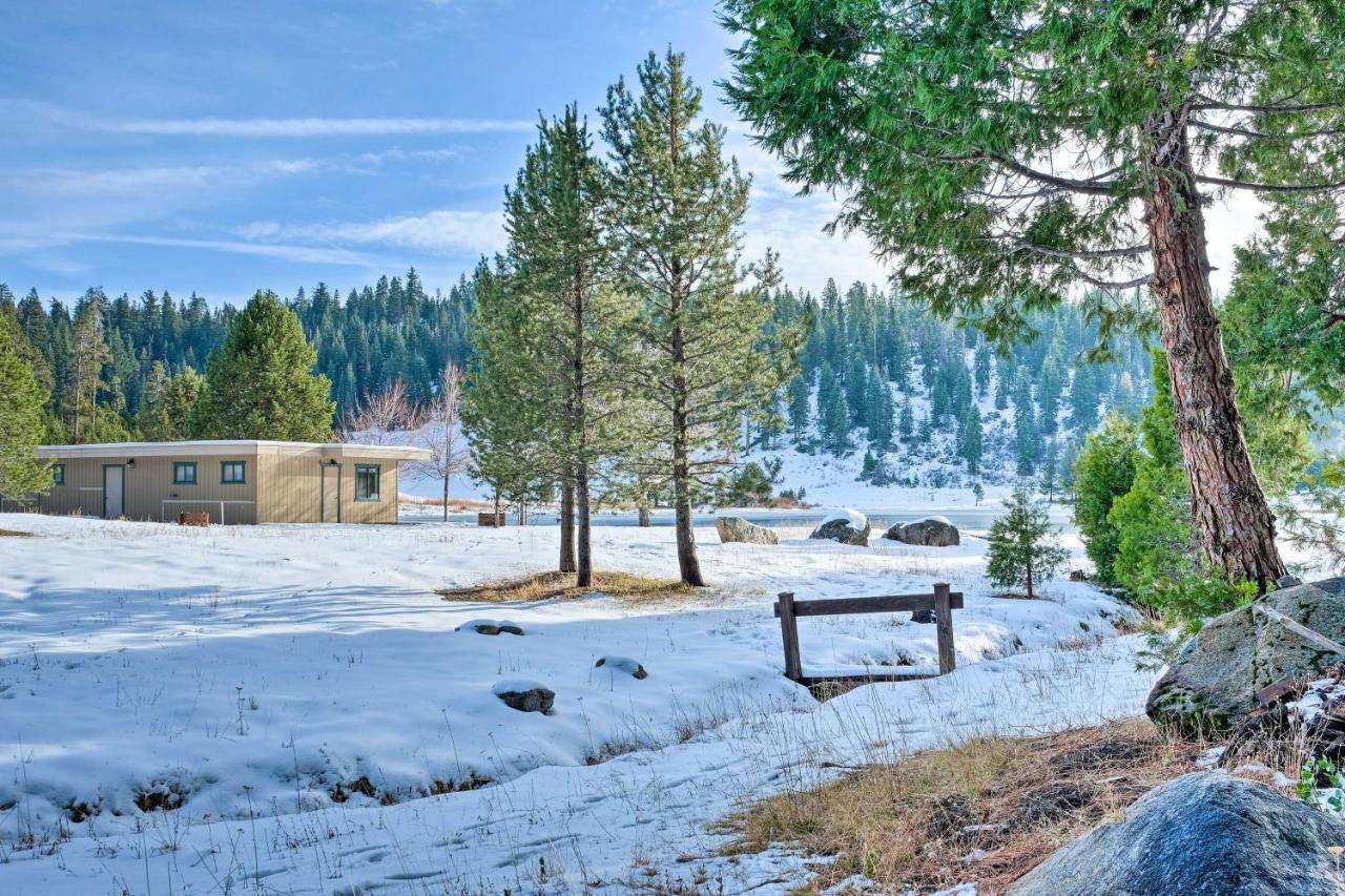 Pinecrest Retreat With Fireplace! Exterior photo