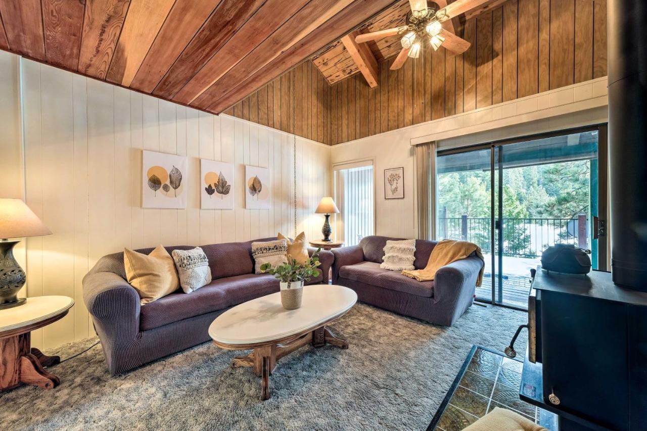 Pinecrest Retreat With Fireplace! Exterior photo